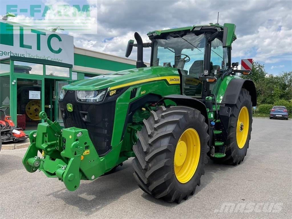 John Deere 8R340 Traktori