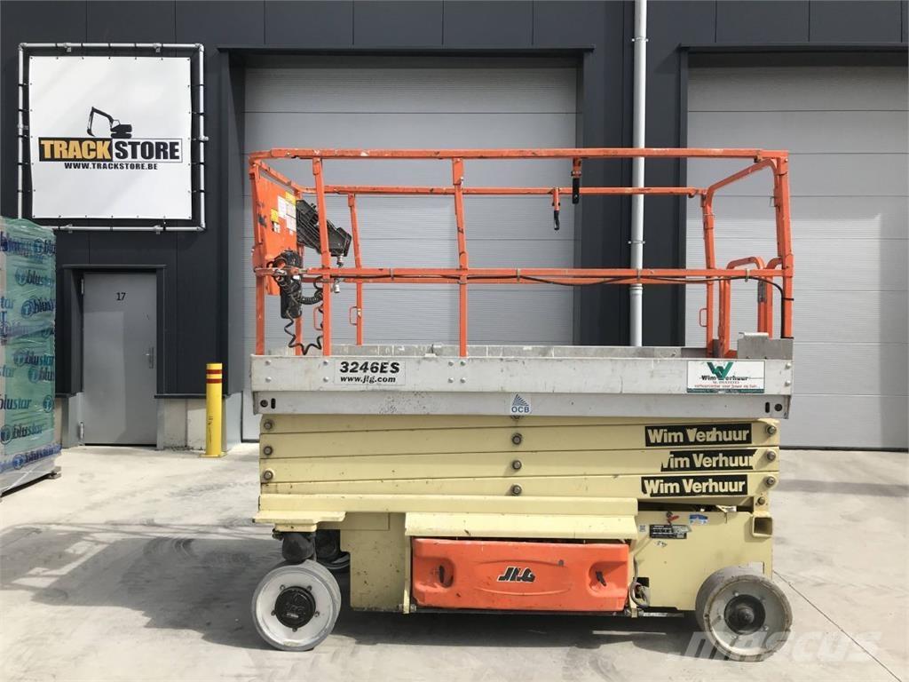 JLG 3246ES (1240) Makazaste platforme