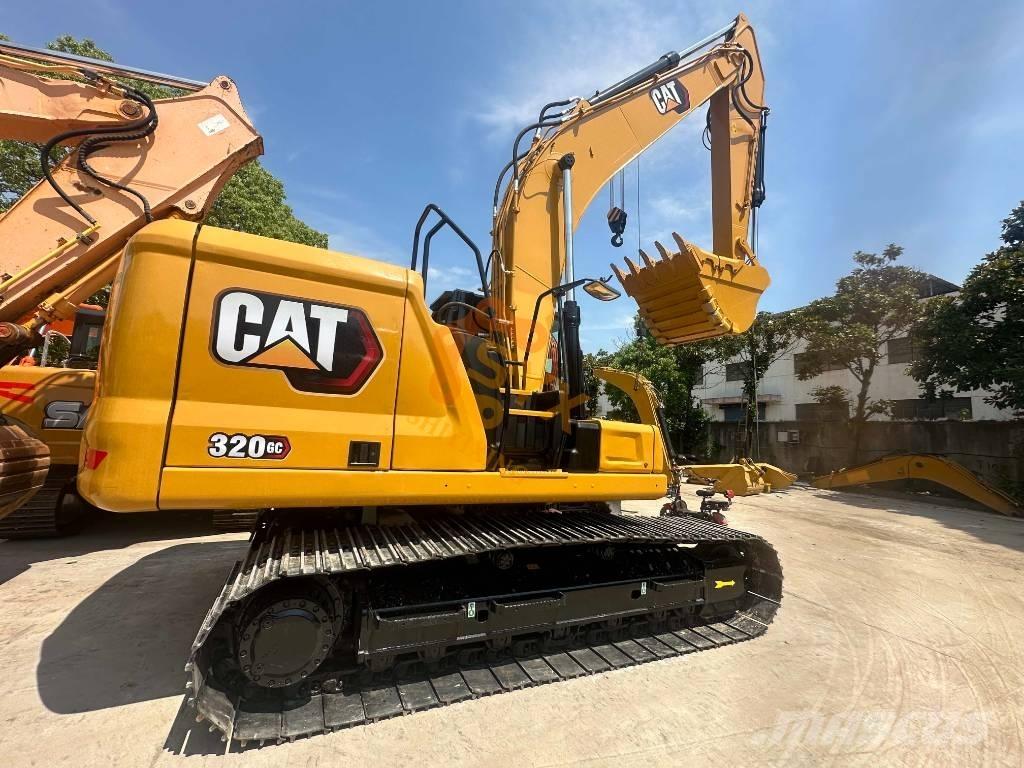 CAT 320 GC Bageri guseničari