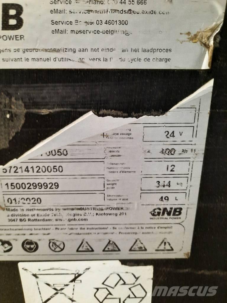 UniCarriers 200PMR Nisko podizni električni viljuškar sa stajalištom