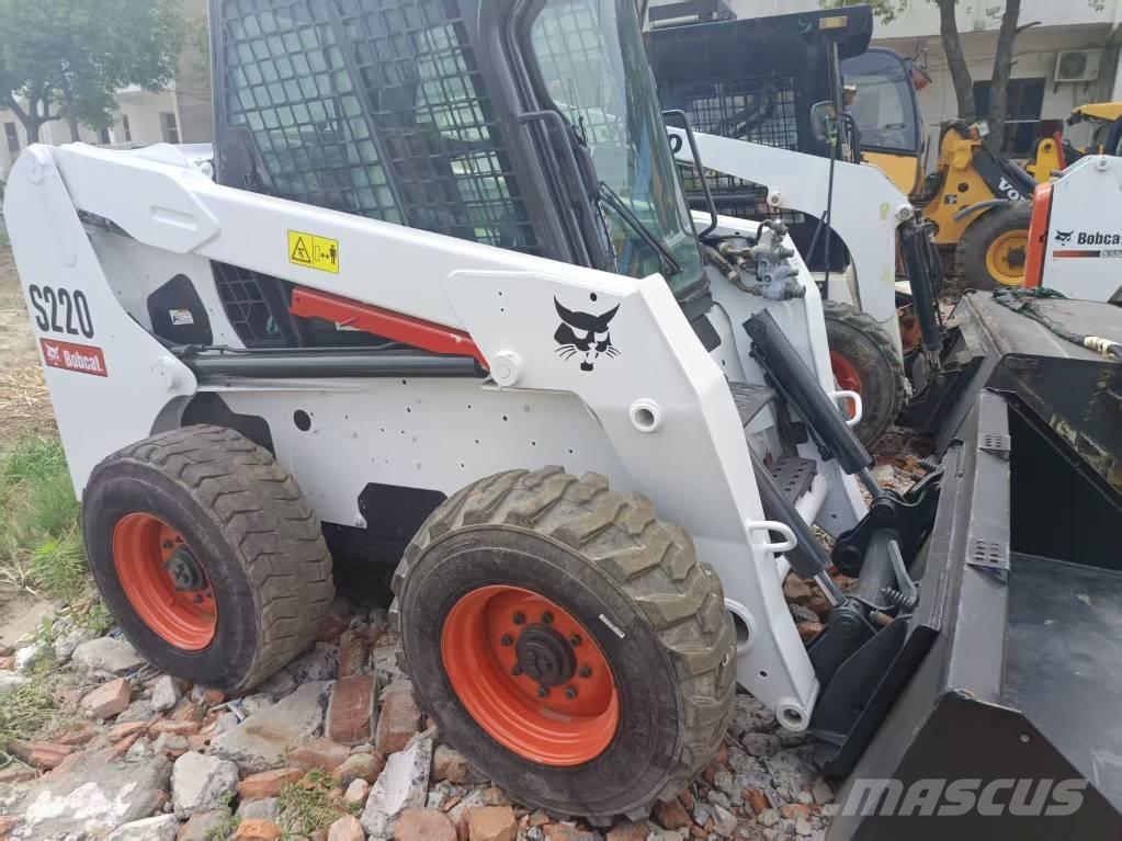 Bobcat S 220 Skid steer mini utovarivači