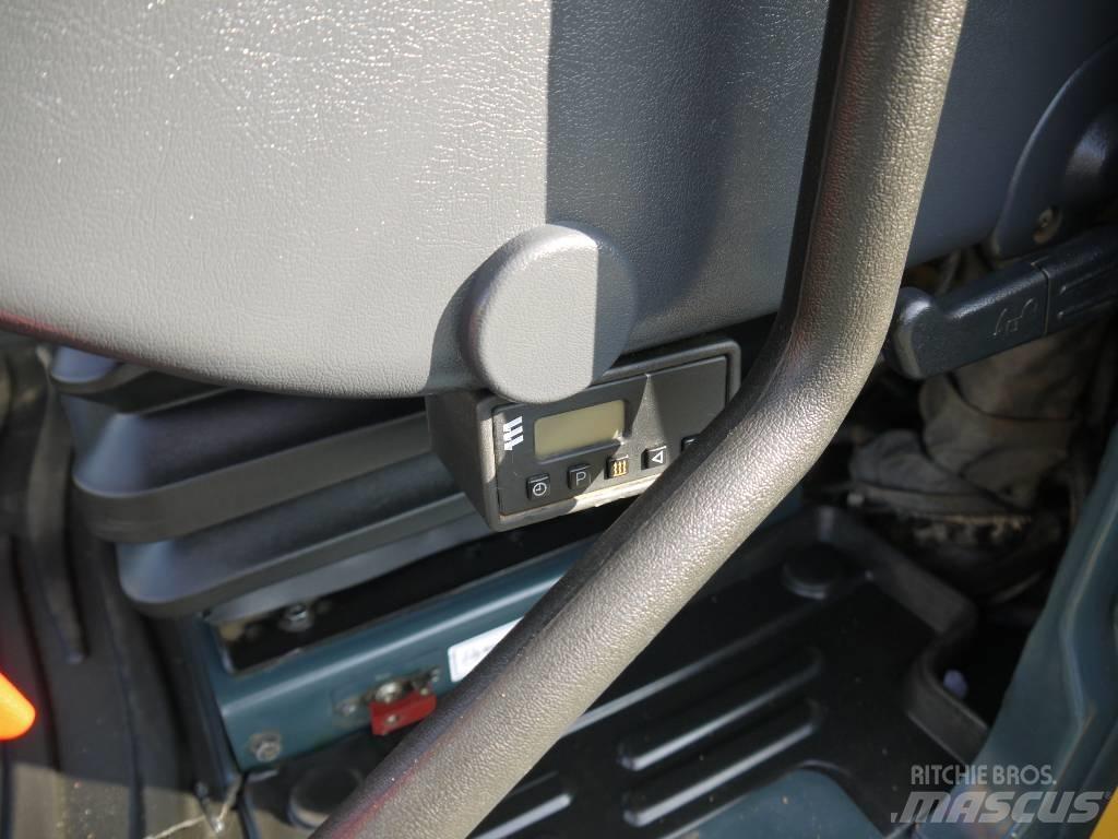 Hyundai HX 300 L Bageri guseničari