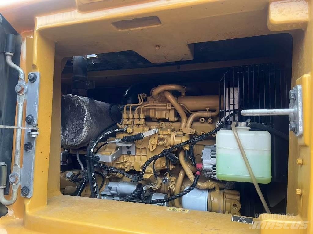 CAT 310 Bageri guseničari