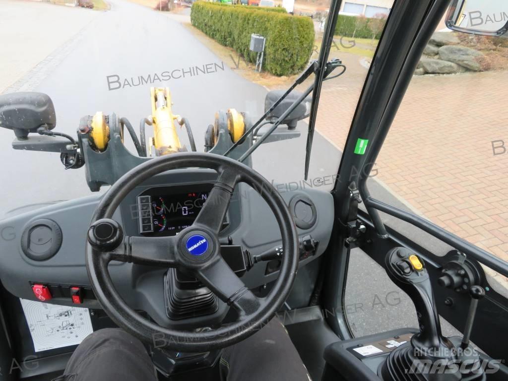 Komatsu WA 70M Utovarivači na točkove