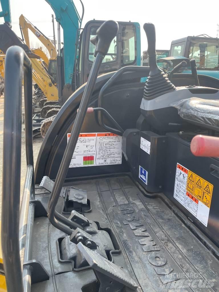 Komatsu PC 35 Bageri guseničari