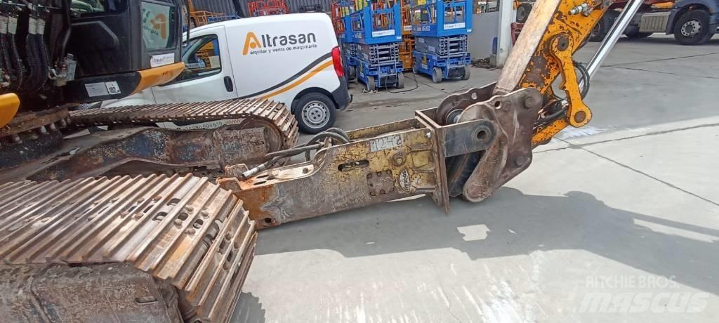 JCB JS 210 LC Bageri guseničari