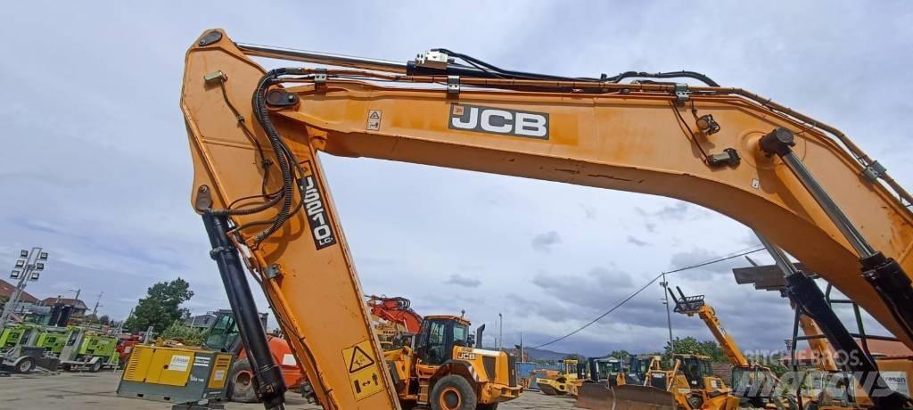 JCB JS 210 LC Bageri guseničari