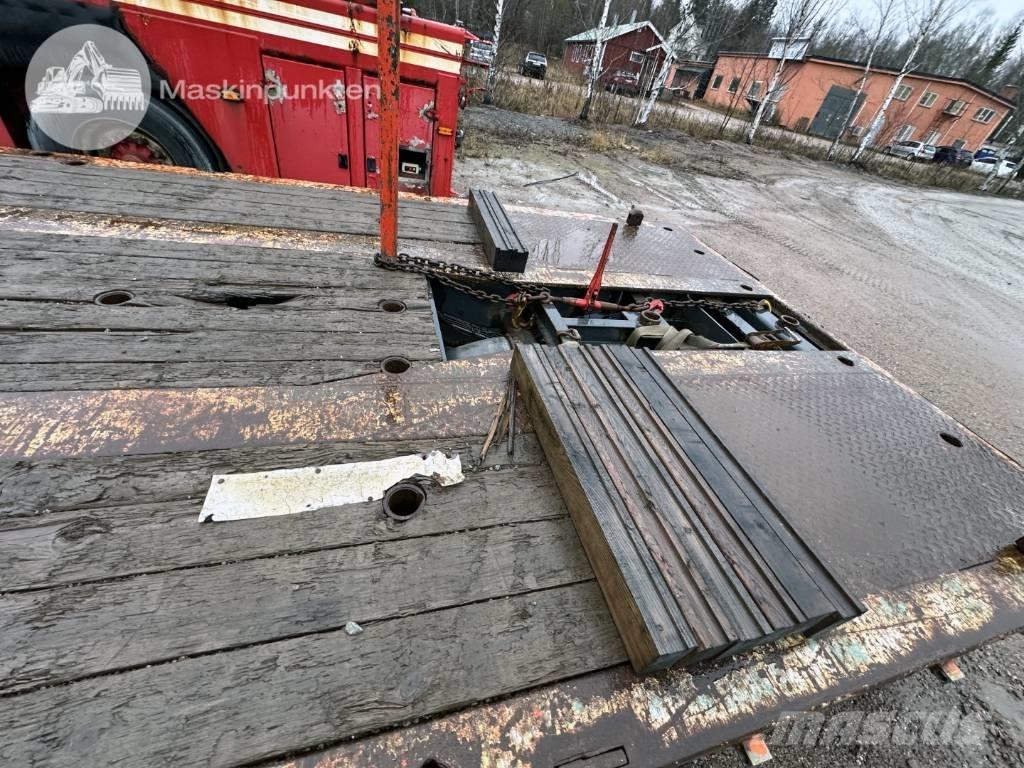 Briab Jumbotrailer Poluprikolice labudice