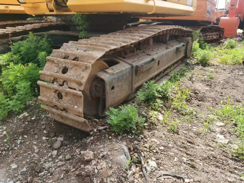 Komatsu PC 400-8 Bageri guseničari