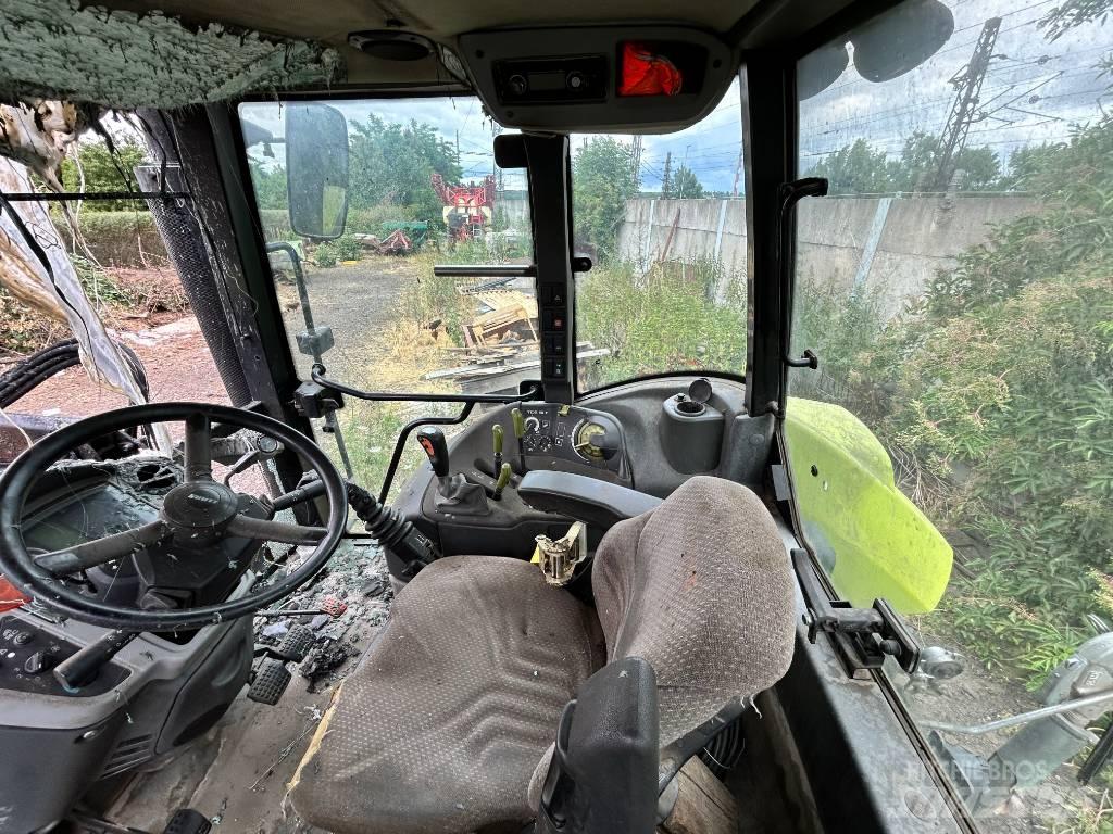 CLAAS Arion 420 Traktori