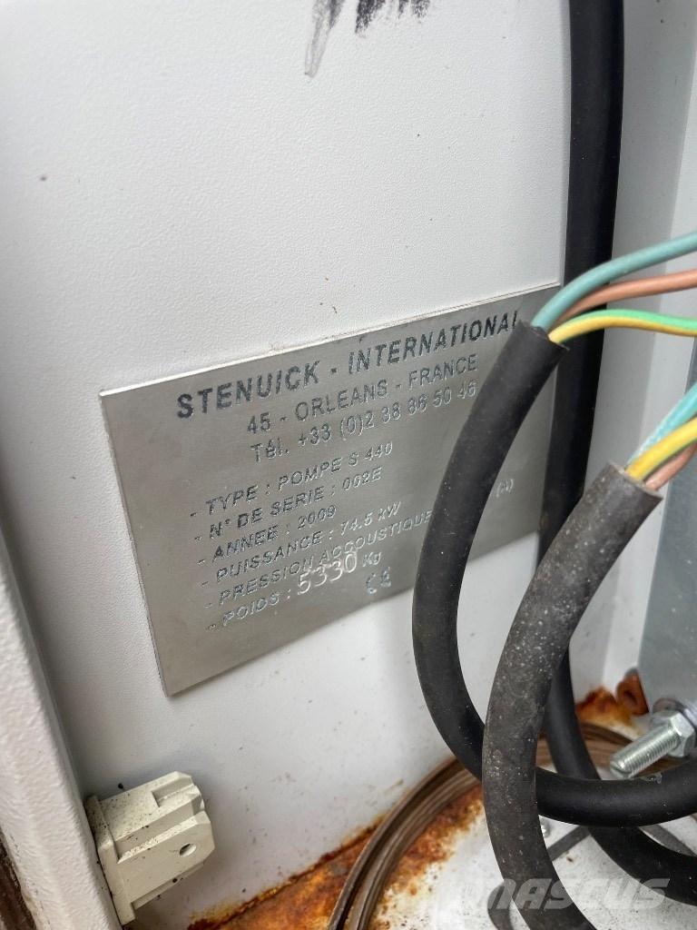 Stenuick S440 Polovni mobilni kamioni za bušenje