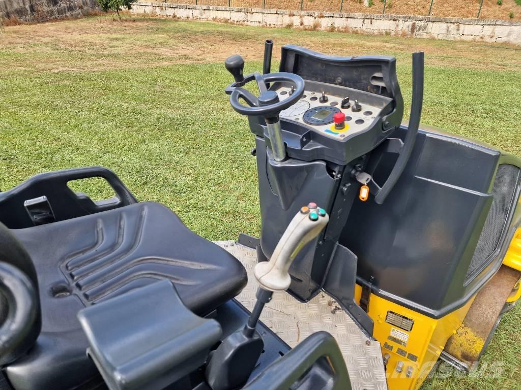 Bomag BW 120 Valjci sa duplim bubnjem