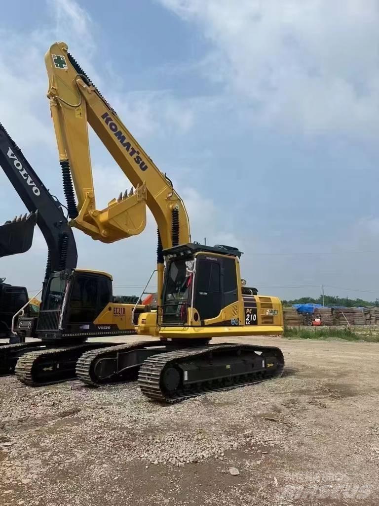 Komatsu 210-8 Bageri guseničari