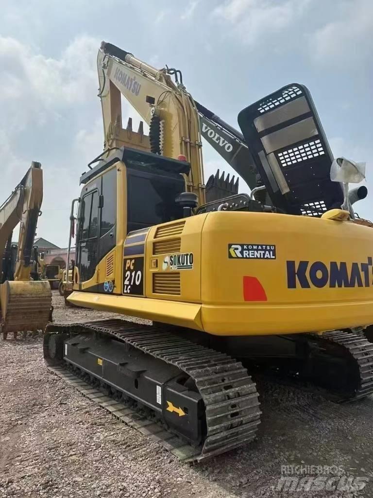 Komatsu 210-8 Bageri guseničari