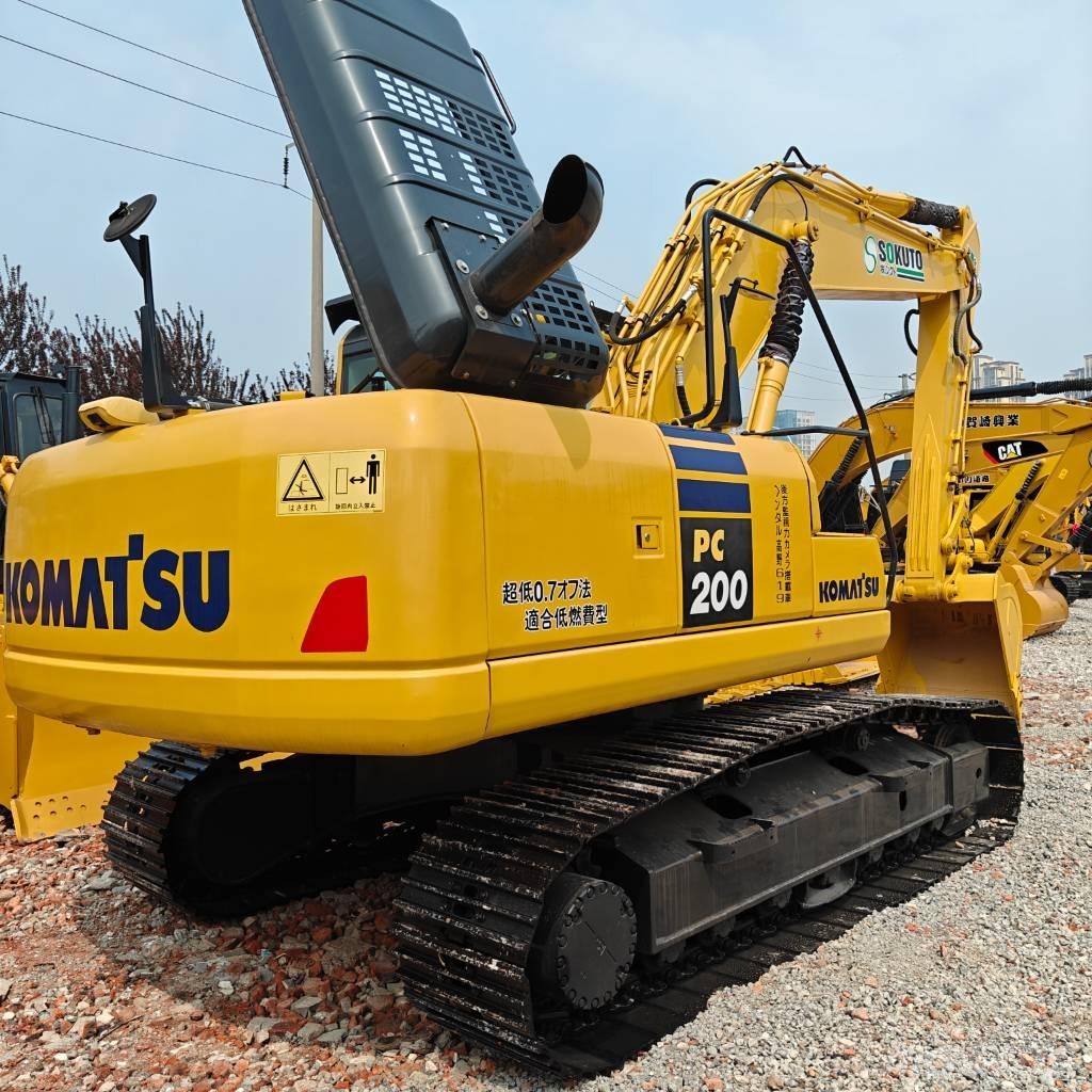 Komatsu 200-8 Bageri guseničari