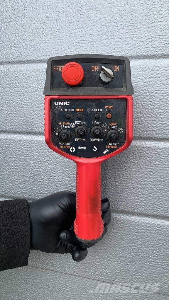 Unic URW 295 Polovni mini kranovi