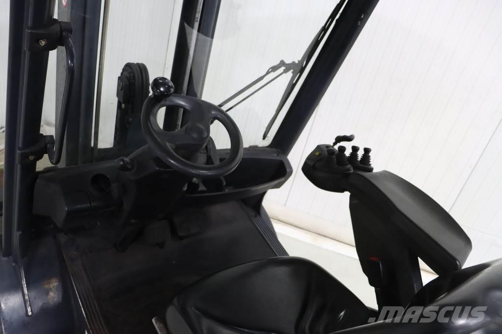 Linde H30D Dizelski viljuškari