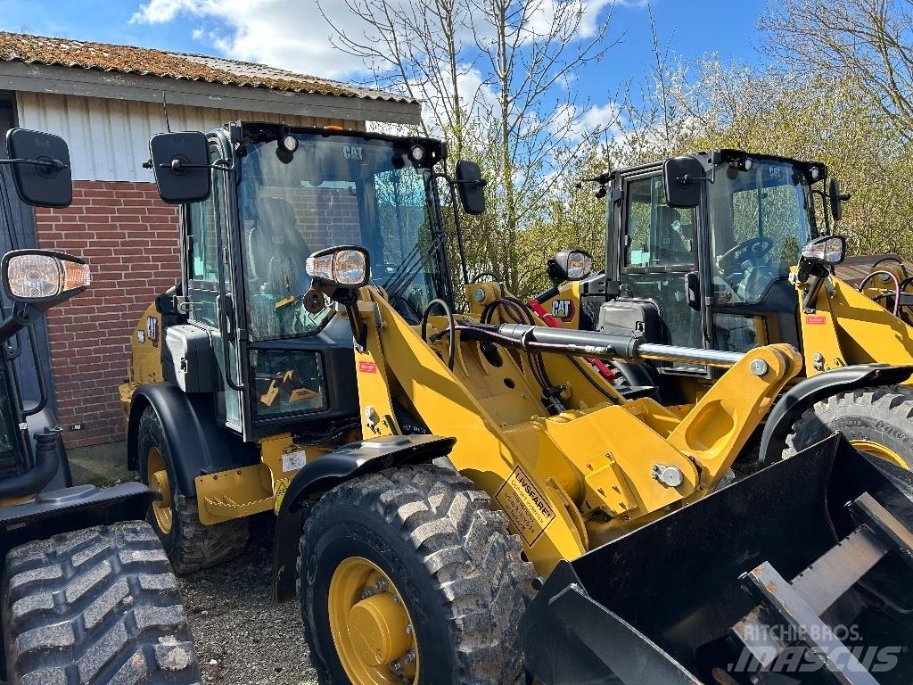 CAT 906 Utovarivači na točkove