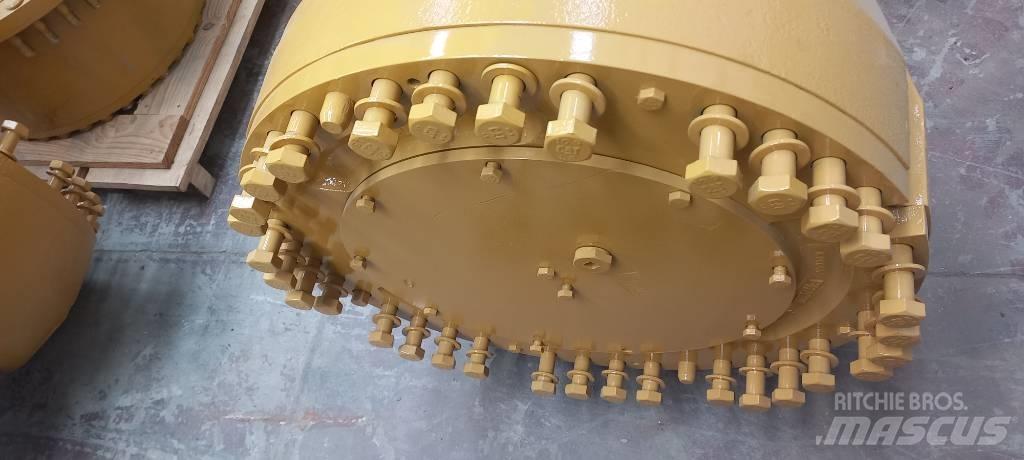 CAT 988 H Osovine