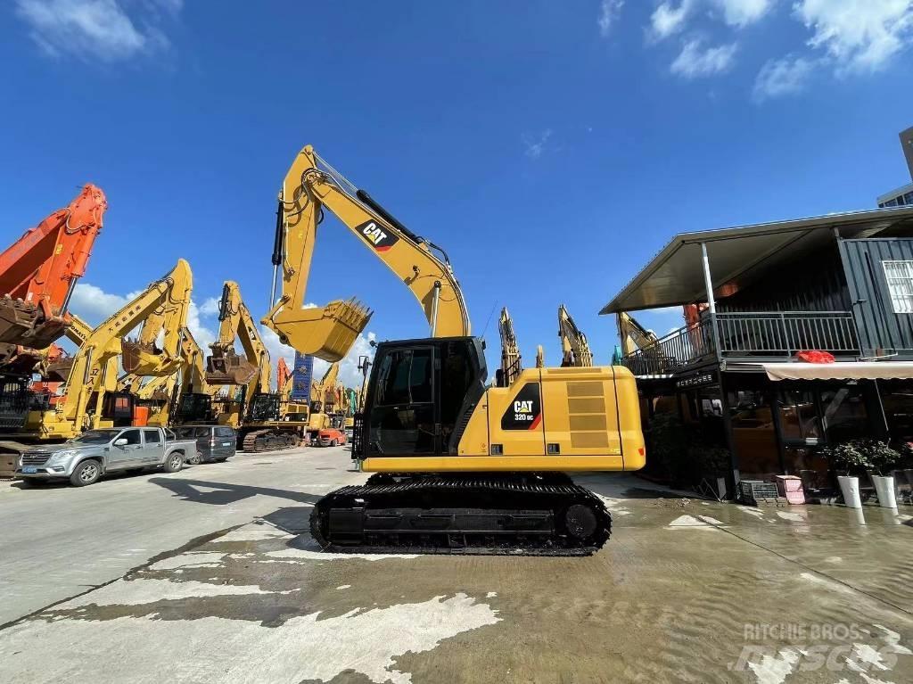 CAT 320GC Bageri guseničari