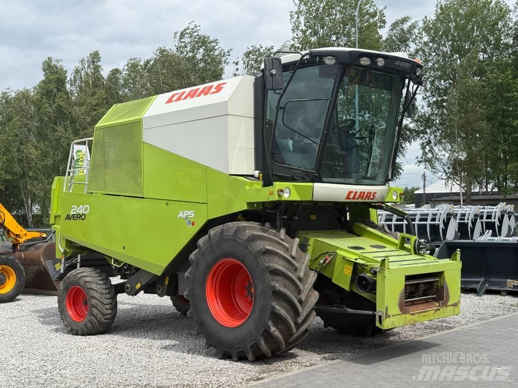 Claas Avero 240 Kombajni