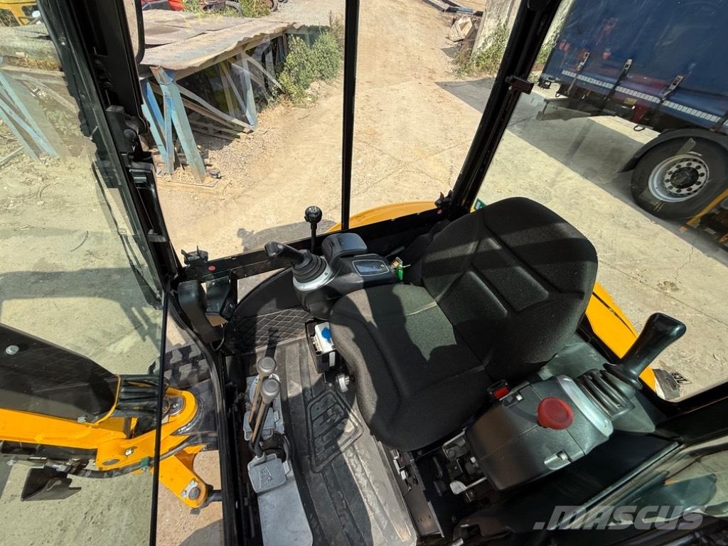JCB 8026 CTS Mini bageri < 7t