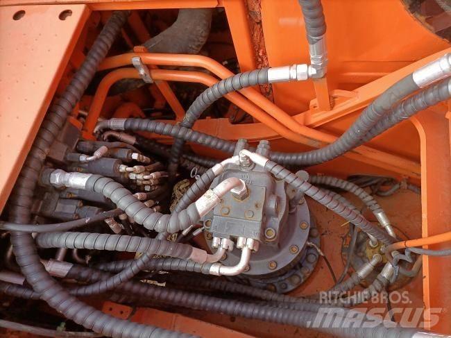 Doosan DX 300 Bageri guseničari