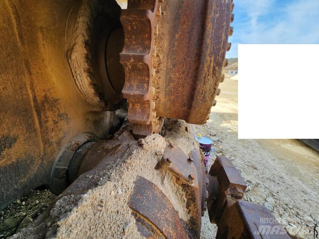 CAT D 9 N Buldožeri guseničari