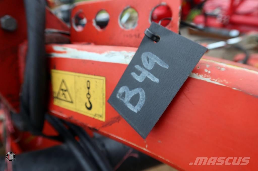 Kuhn TB 211 Kosilice za livade