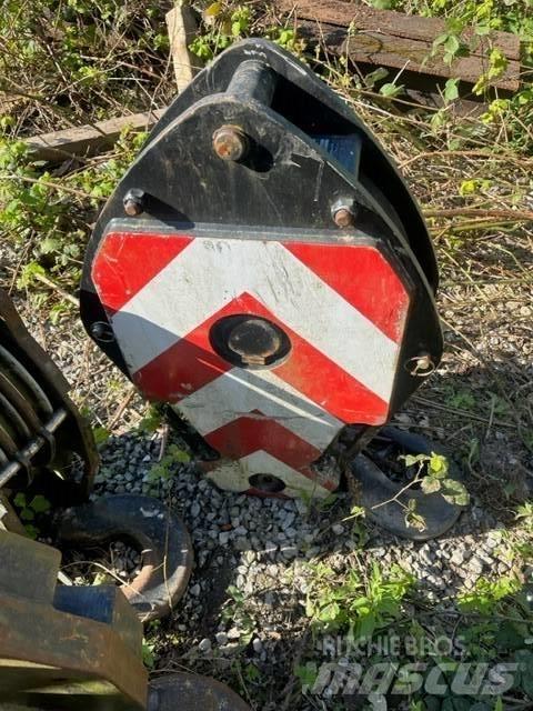 Grove Hakenflasche Delovi i oprema za kran