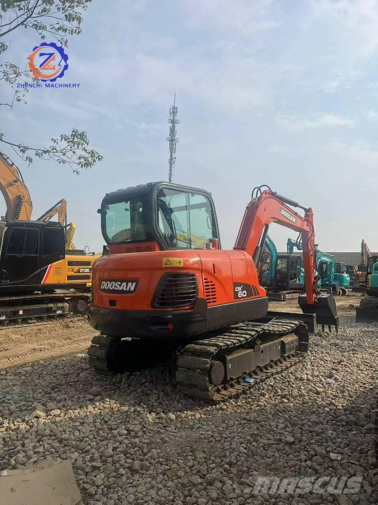 Doosan DX 60 Mini bageri < 7t