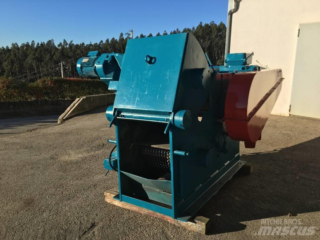 Haas HTH200X400(500) Šumski mulčeri