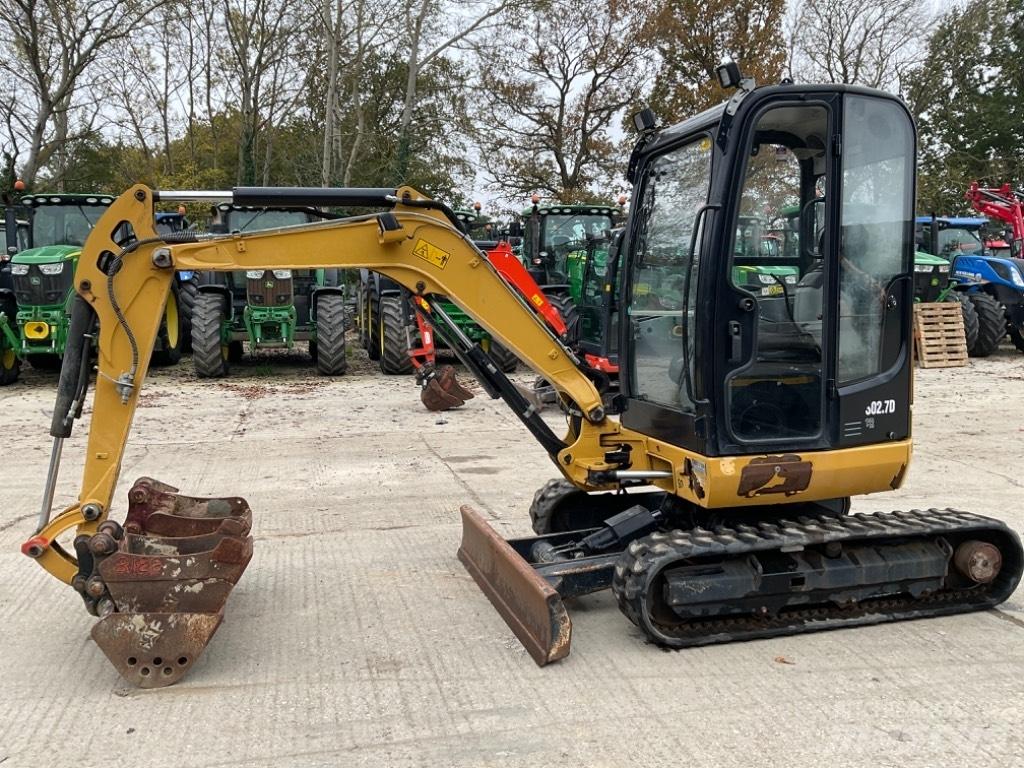CAT 302.7 D CR Mini bageri < 7t