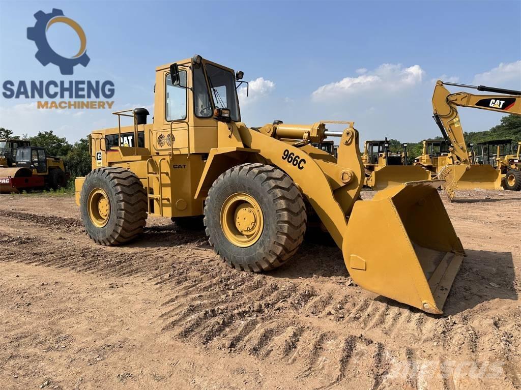 CAT 966C Utovarivači na točkove