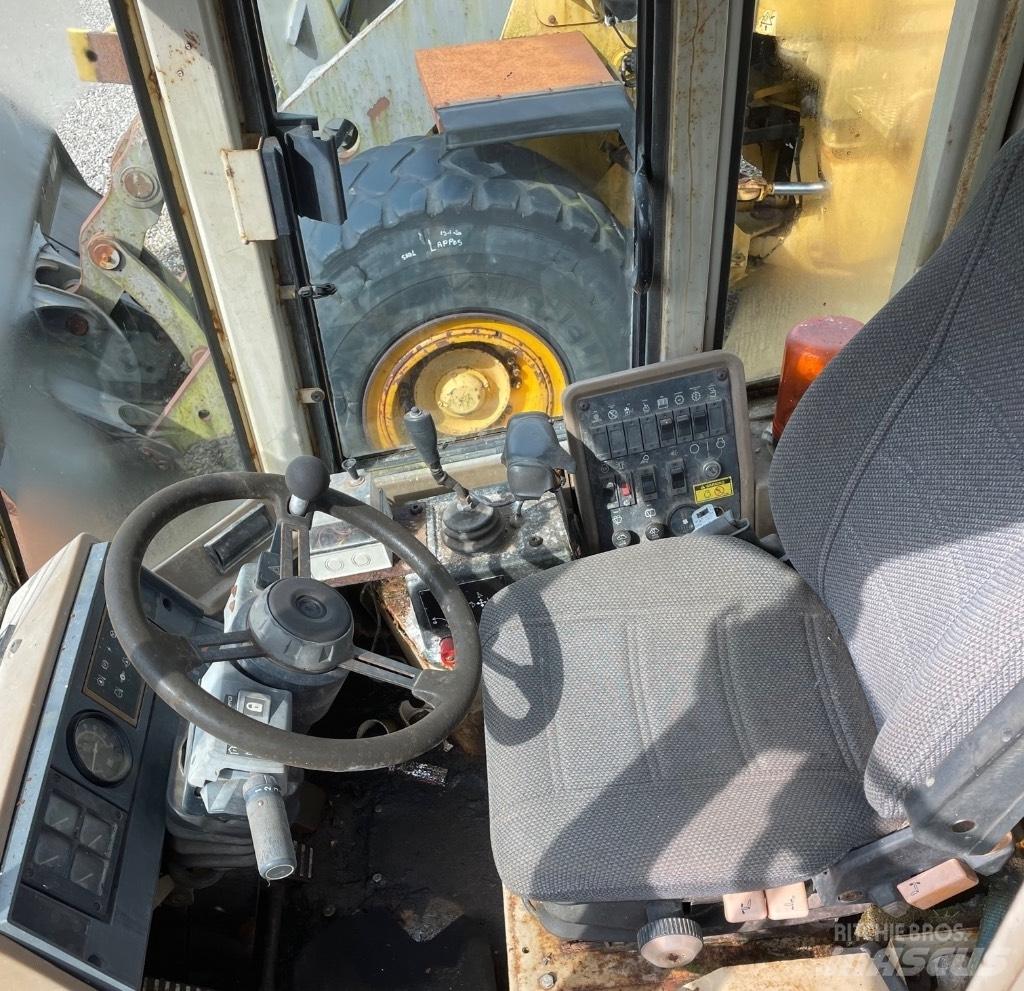 CAT 928F Utovarivači na točkove