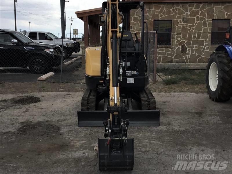 New Holland E30C Mini bageri < 7t