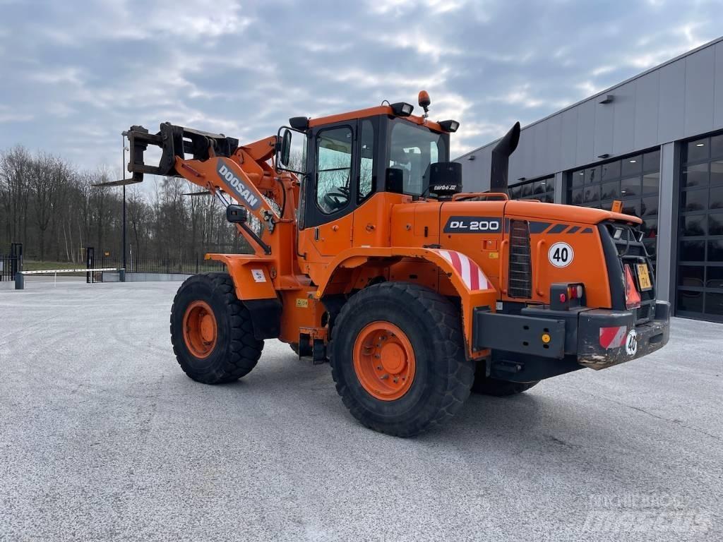 Doosan DL 200 Utovarivači na točkove