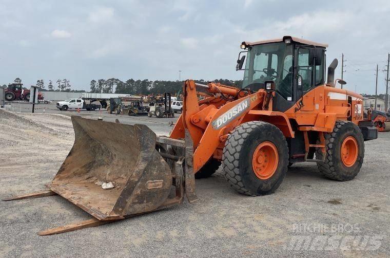 Doosan DL220-3 Utovarivači na točkove