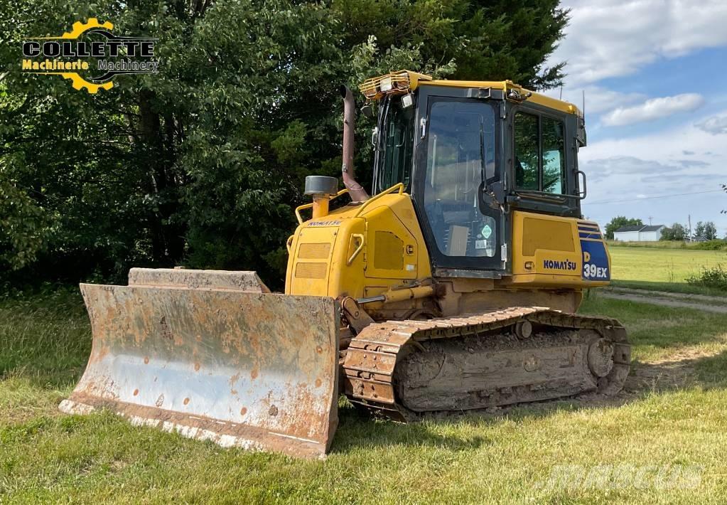 Komatsu D 39 EX Buldožeri guseničari