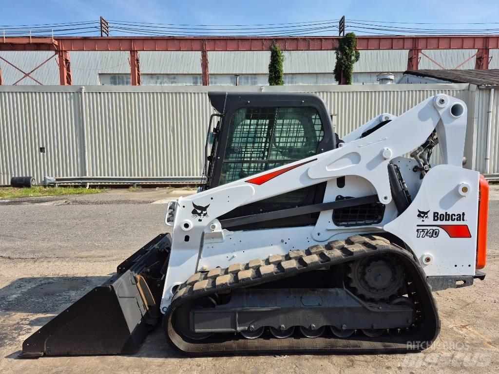 Bobcat T 740 Skid steer mini utovarivači