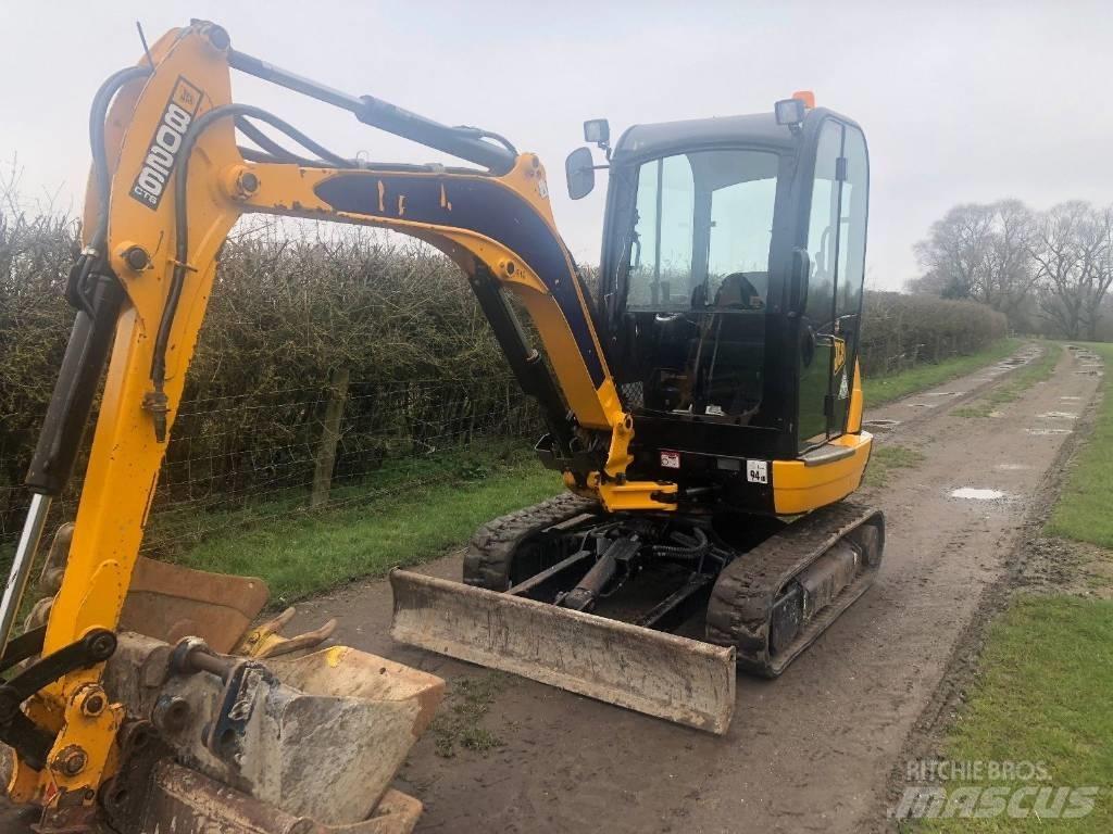JCB 8026 CTS Mini bageri < 7t