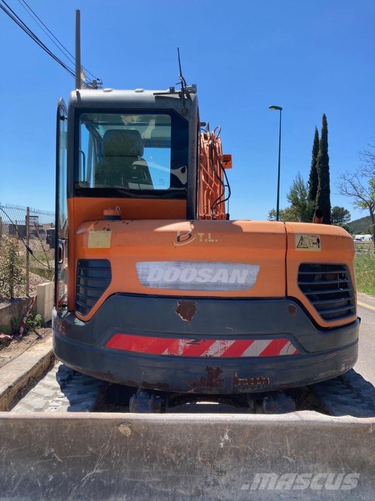 Doosan DX 85 R-3 Midi bageri 7t – 12t