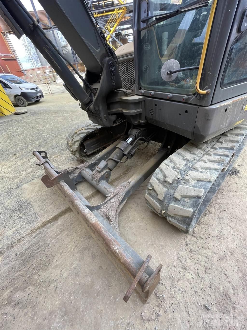 Volvo ECR 88-D Midi bageri 7t – 12t