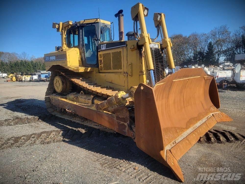 CAT D 8 R Buldožeri guseničari