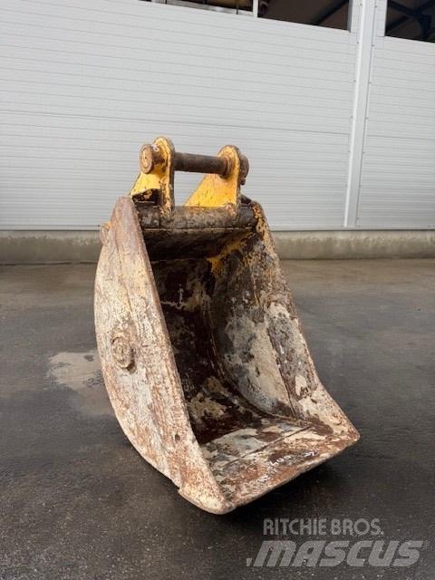 JCB 7-8 TON Utovarne korpe