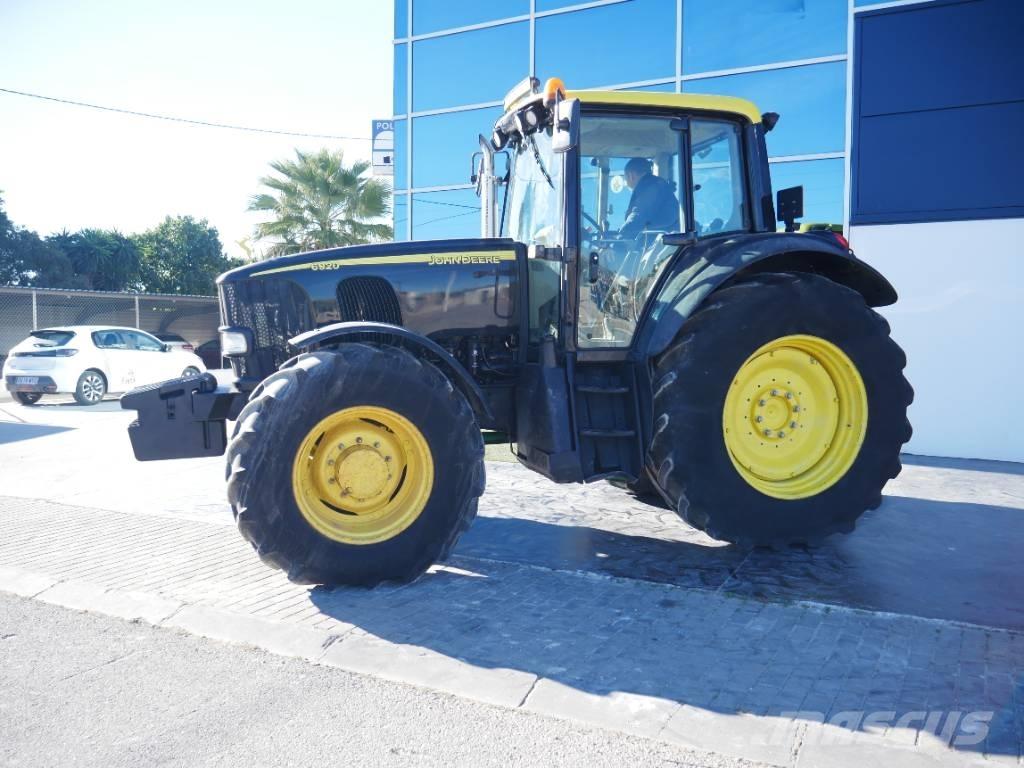 John Deere 6920 Traktori