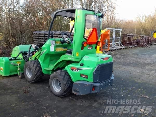 Avant 645 i Skid steer mini utovarivači