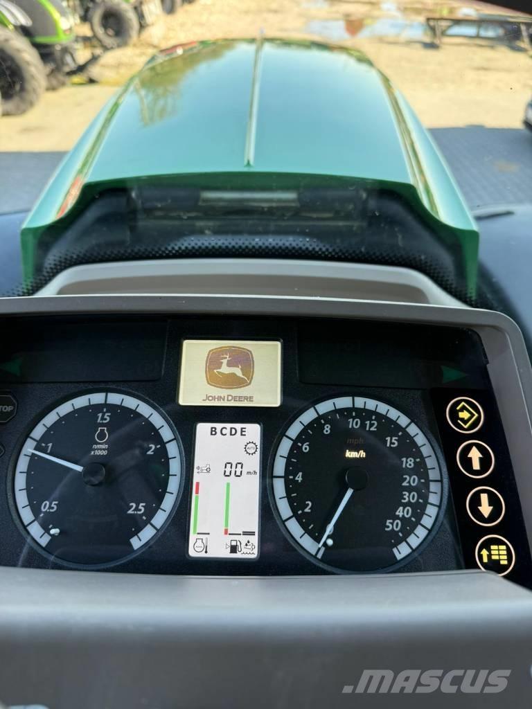 John Deere 6175 M Traktori