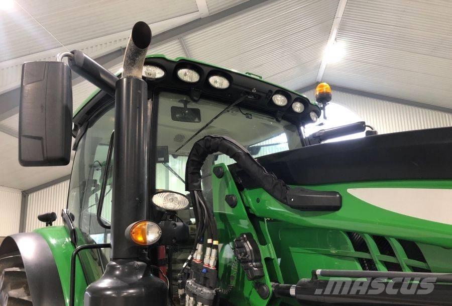 John Deere 6155 R Traktori