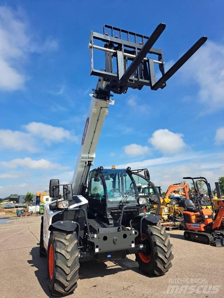 Bobcat T 35105 Teleskopski viljuškari
